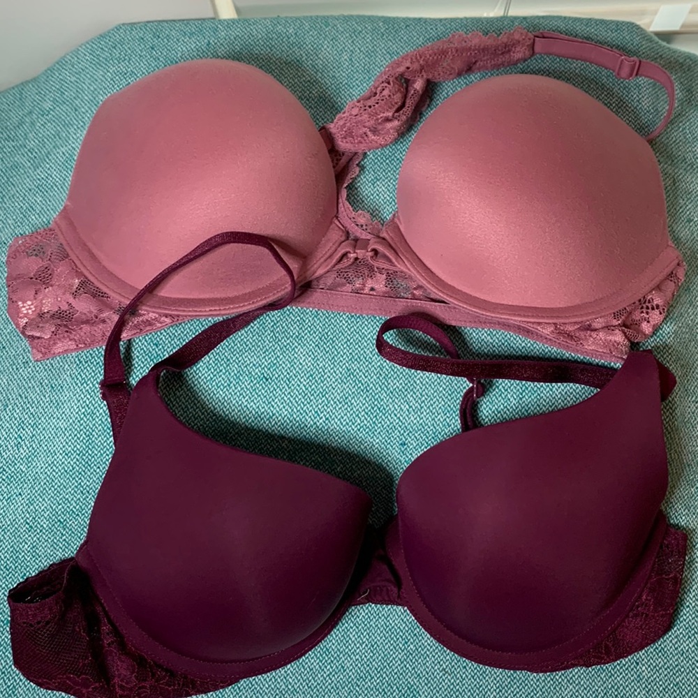 2 VS bras 34B